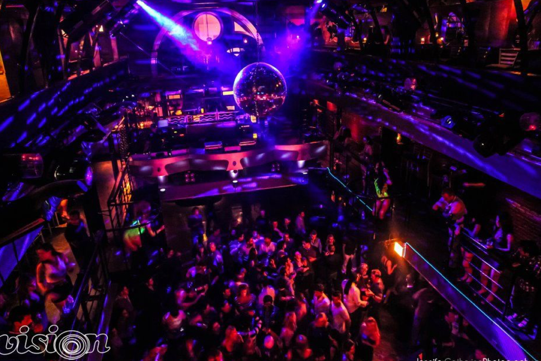 Visions night club discount