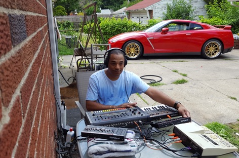 Omar-S releases free EP · News ⟋ RA