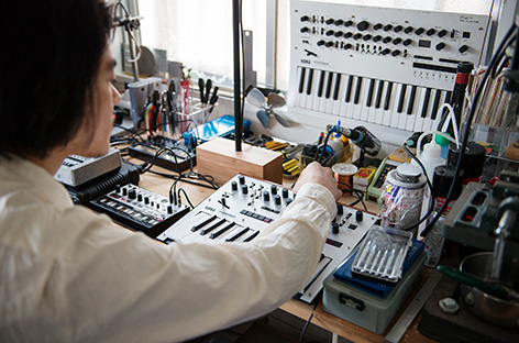 ミュージック HY Relation Ship Requiem for Lahaina with Whalesong (432 Hz) - YouTube