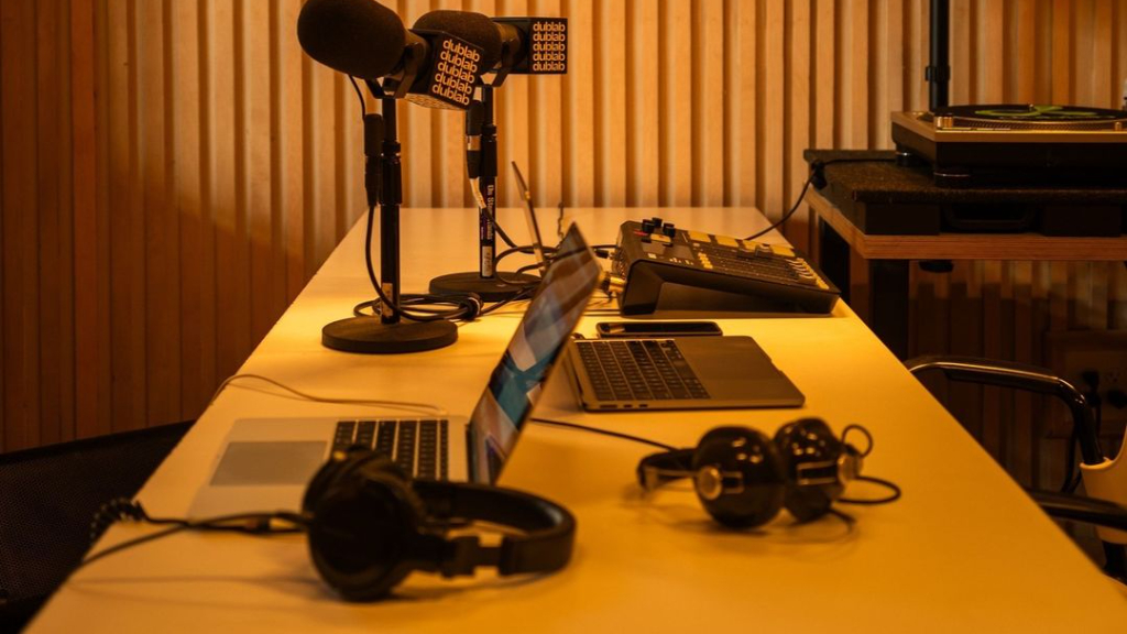 LA radio station dublab celebrates 25 years with anniversary