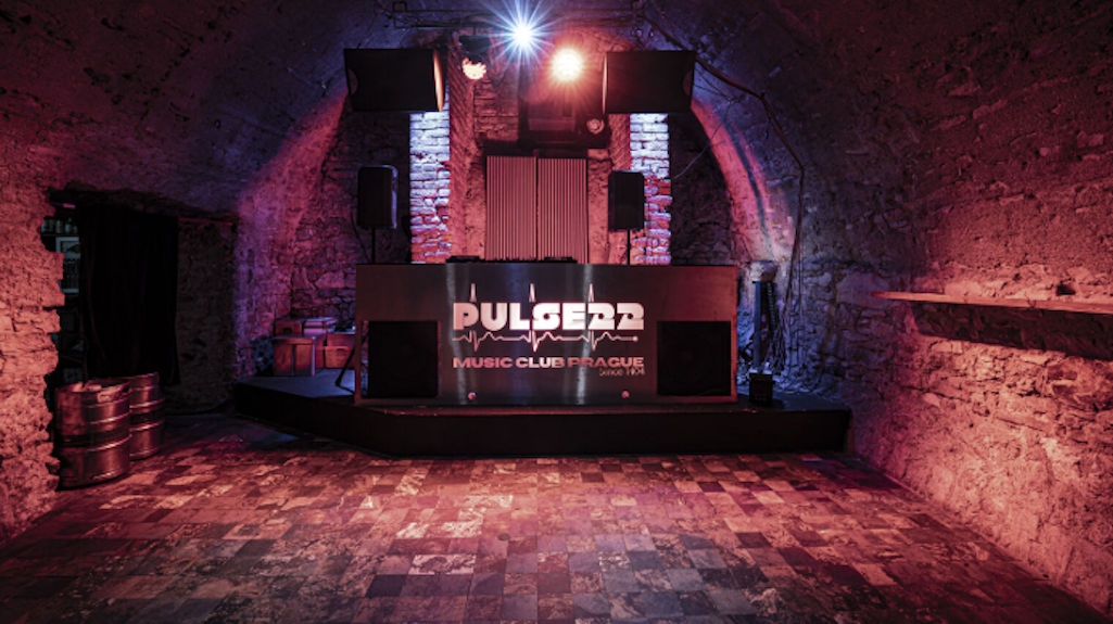 pulse-22-in-praag-kondigt-sluiting-en-laatste-weekender-aan