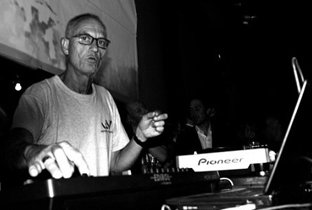 Alexander Robotnick · Past Events