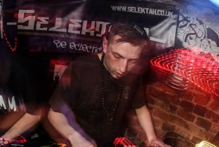Bobbytron · Artist Profile