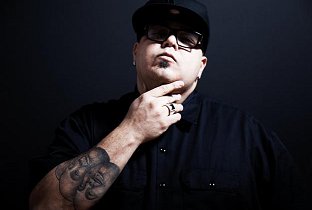 DJ Sneak · アーティストプロフィール