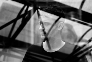 FilOu · Artist Profile