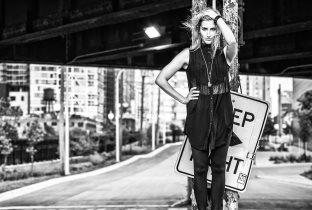 Hummingbird · Artist Profile
