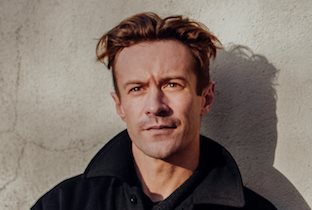 Jonny Nash · Artist Profile