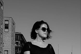 Leandra · Artist Profile