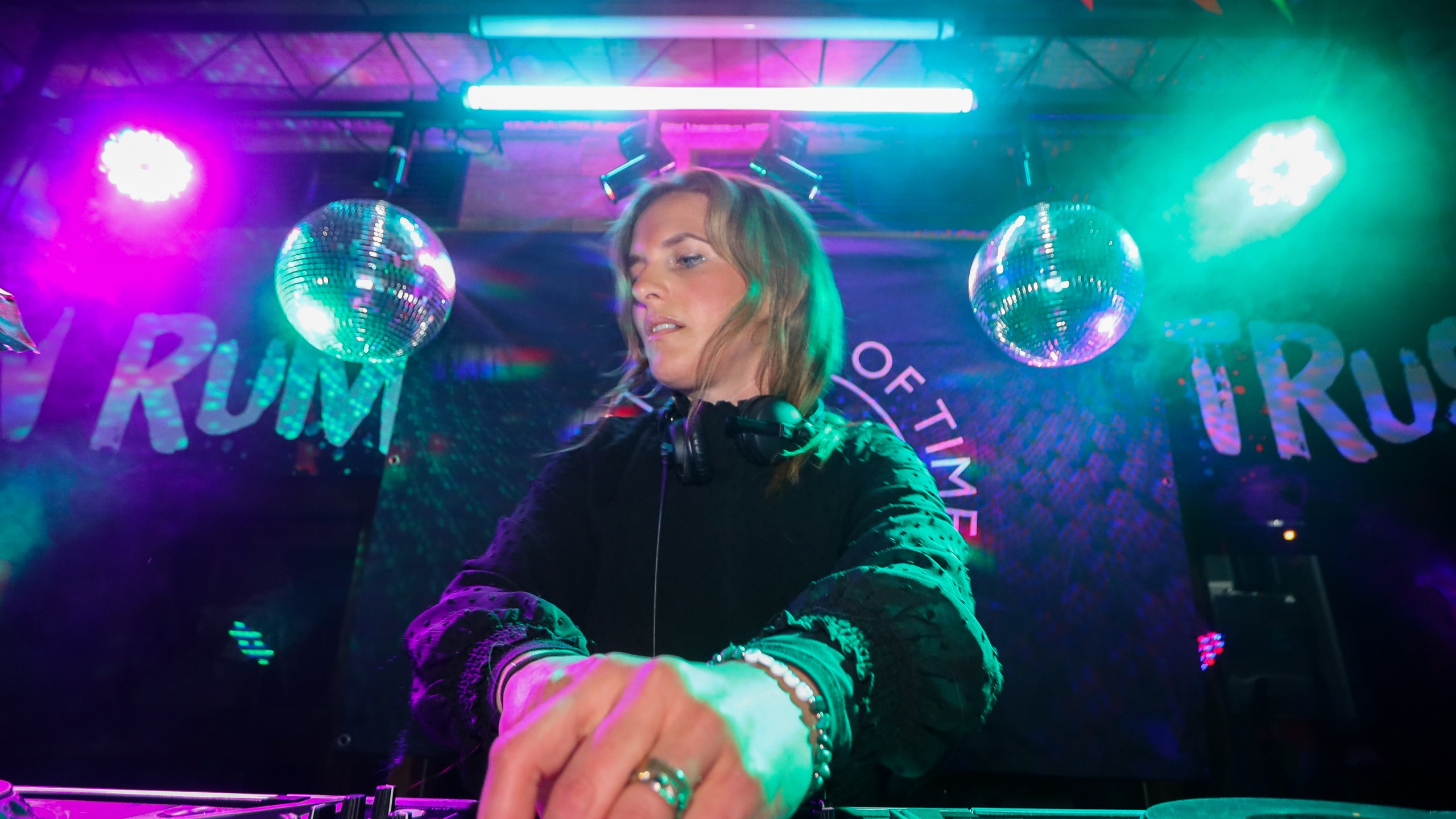 DJ Emma (2) · Biography