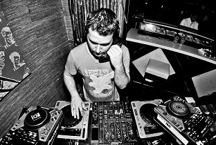 Nick Thompson Rapper Nick Thompson · Artist Profile