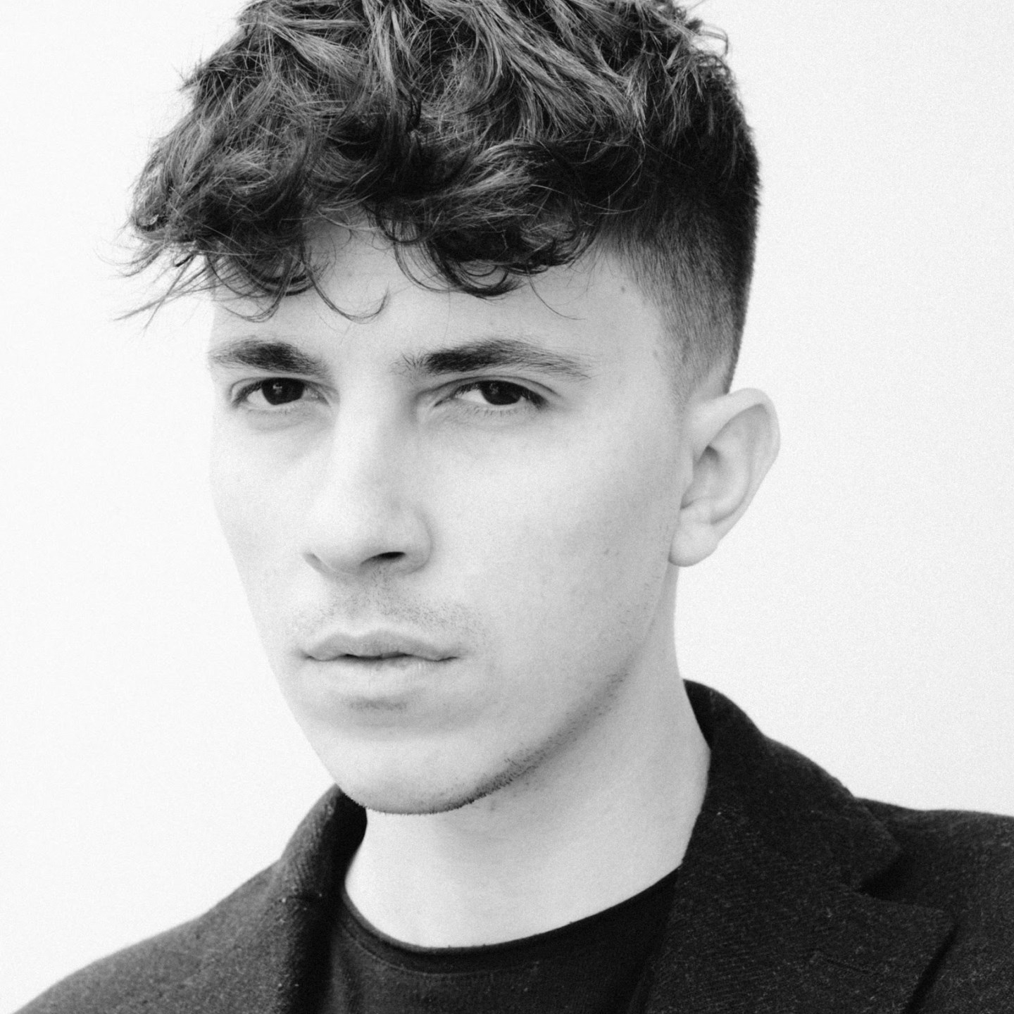 19-26-tour-dates-tickets