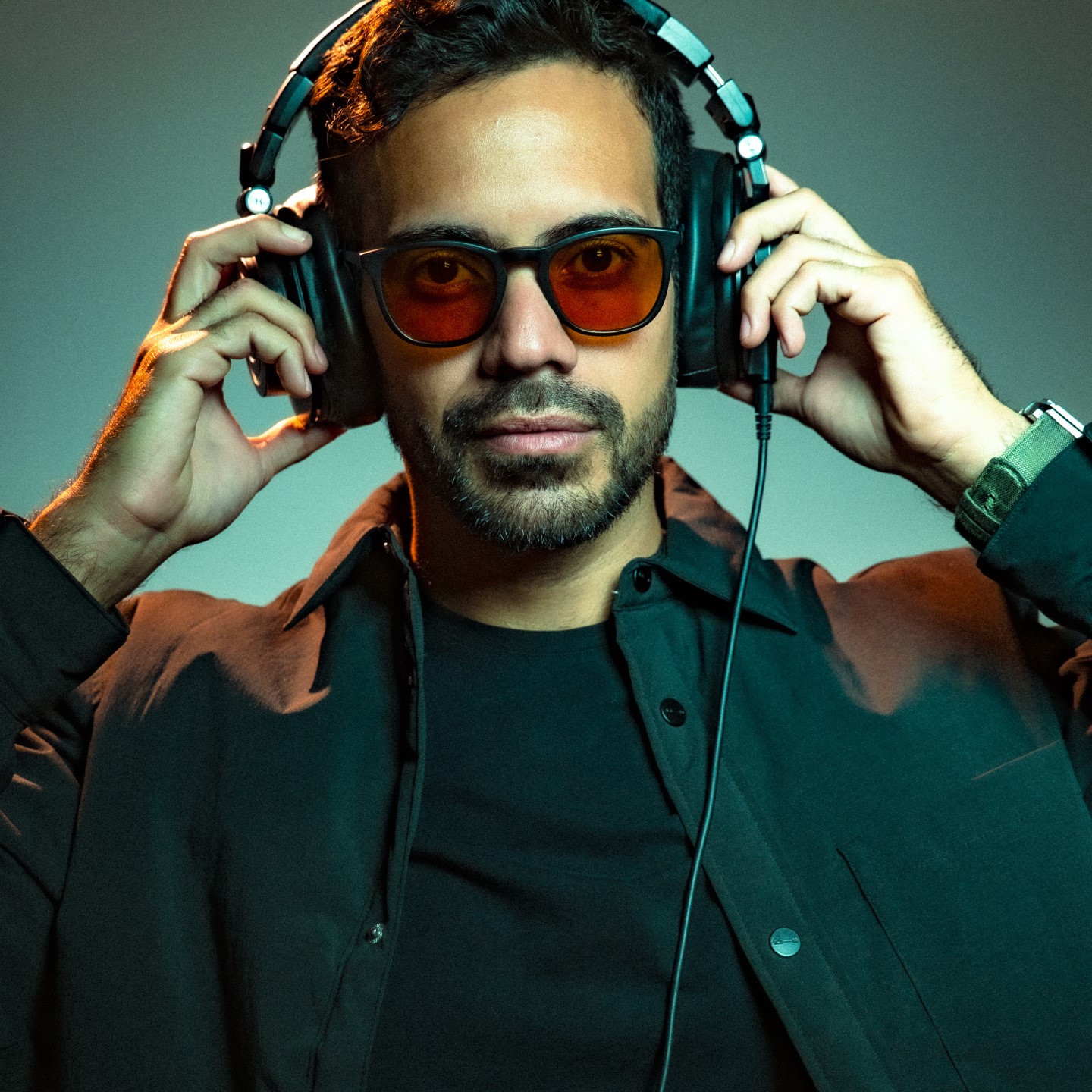 AJ Reyes · Artist Profile