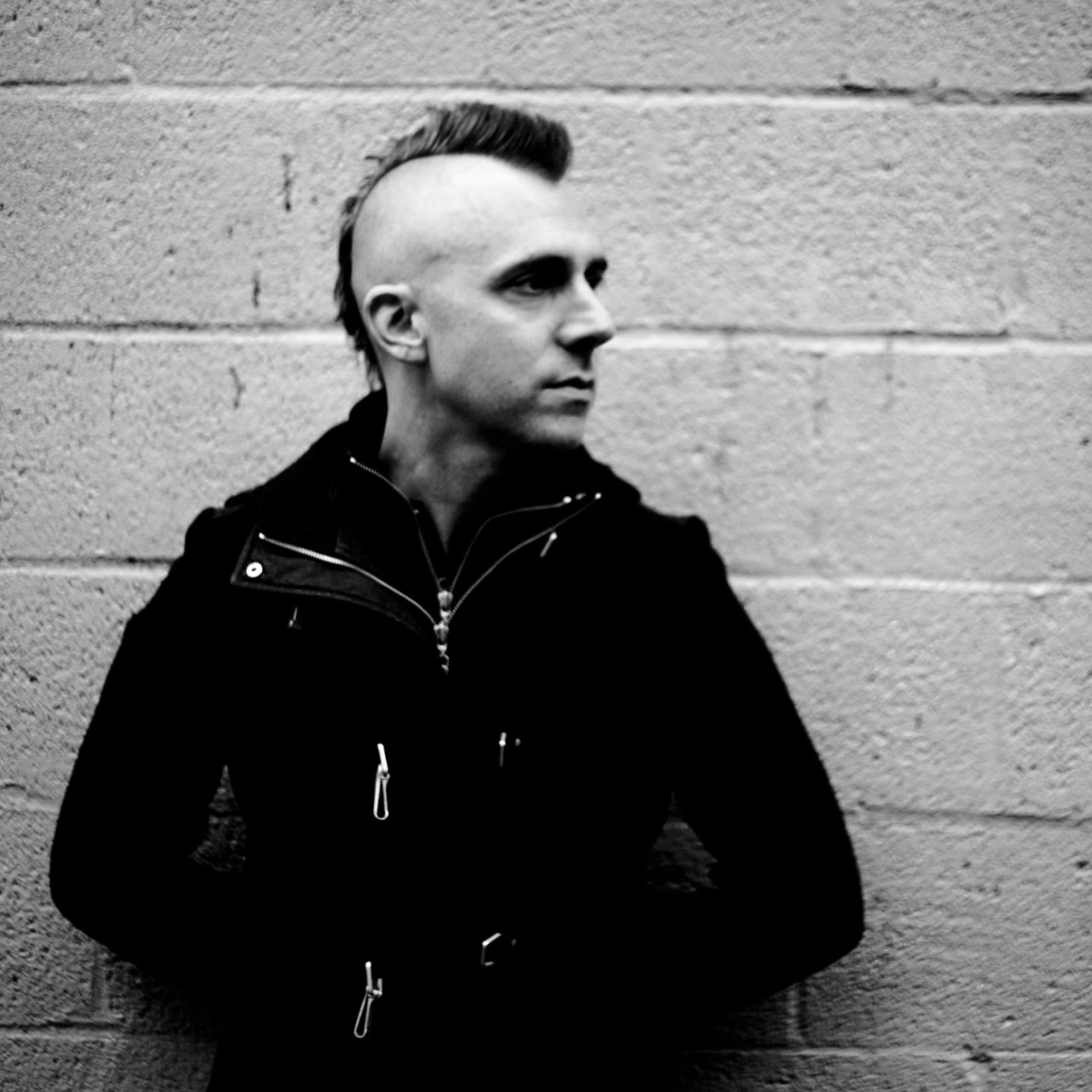 Andrew Toy · Artist Profile