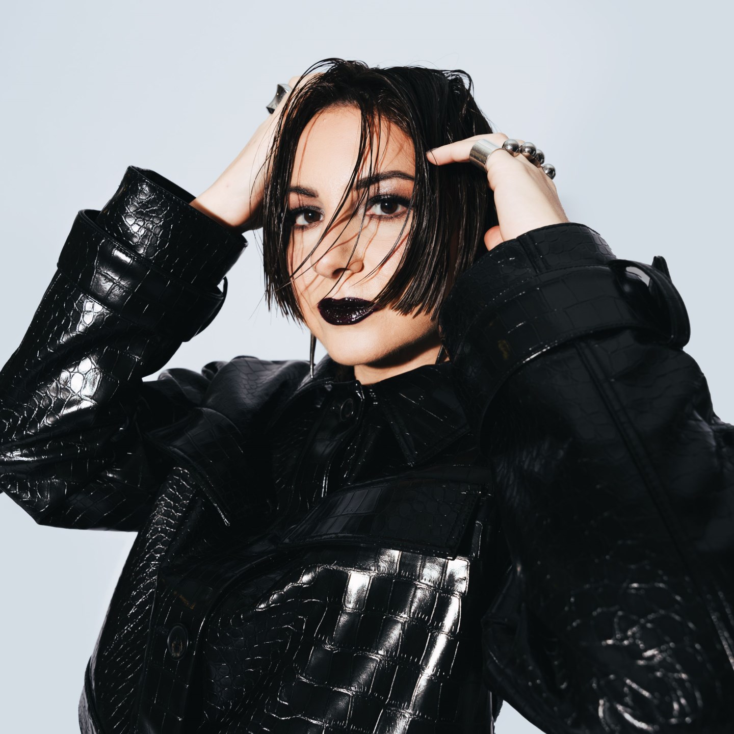 ANNĒ · Artist Profile