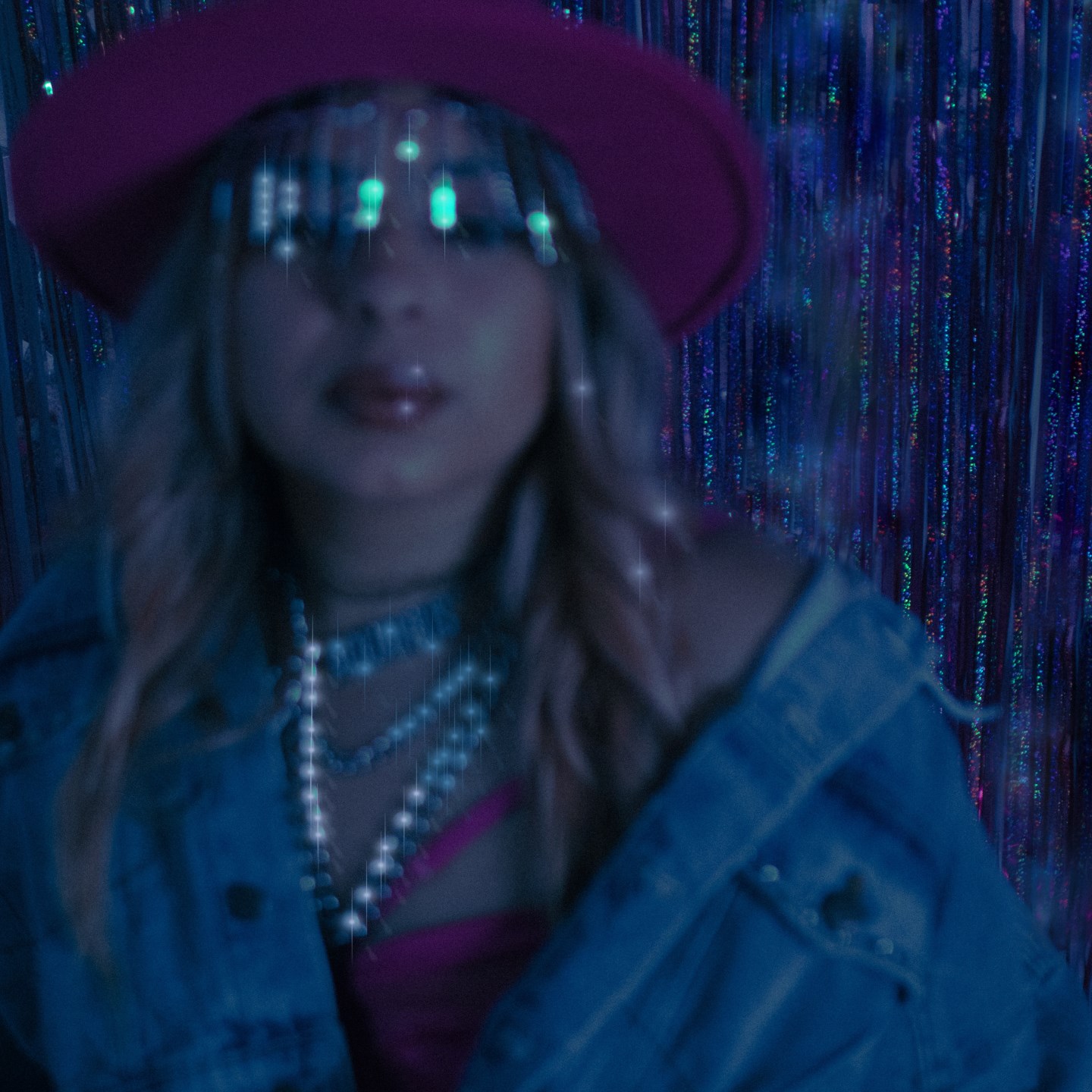 Aqua Ruis · Artist Profile