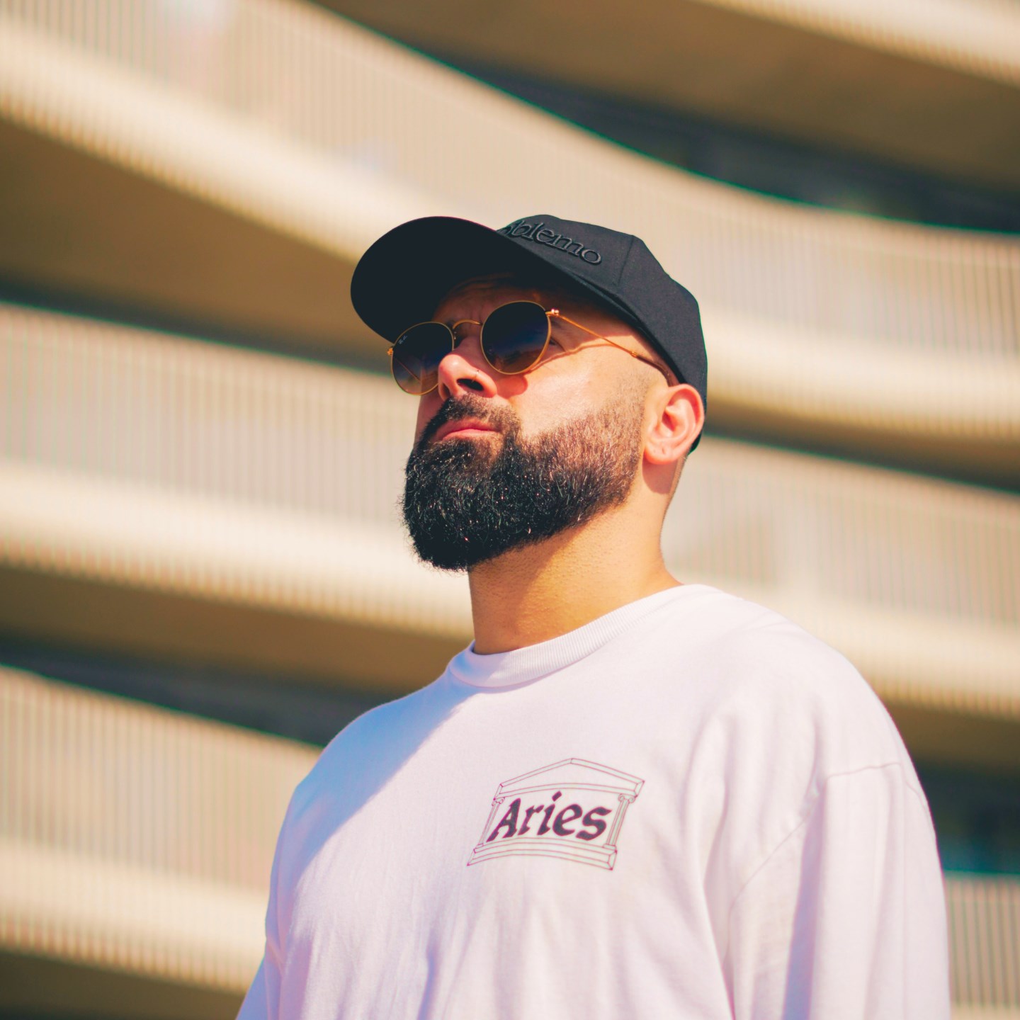 Lee Garrett · Artist Profile