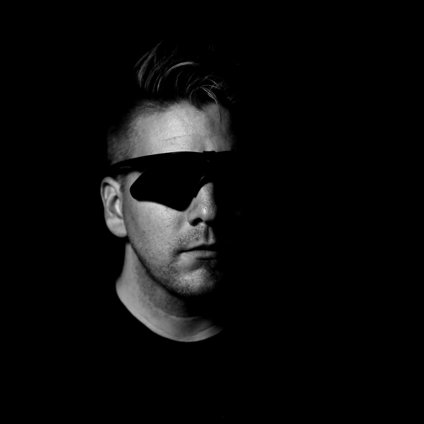 Azlan · Artist Profile