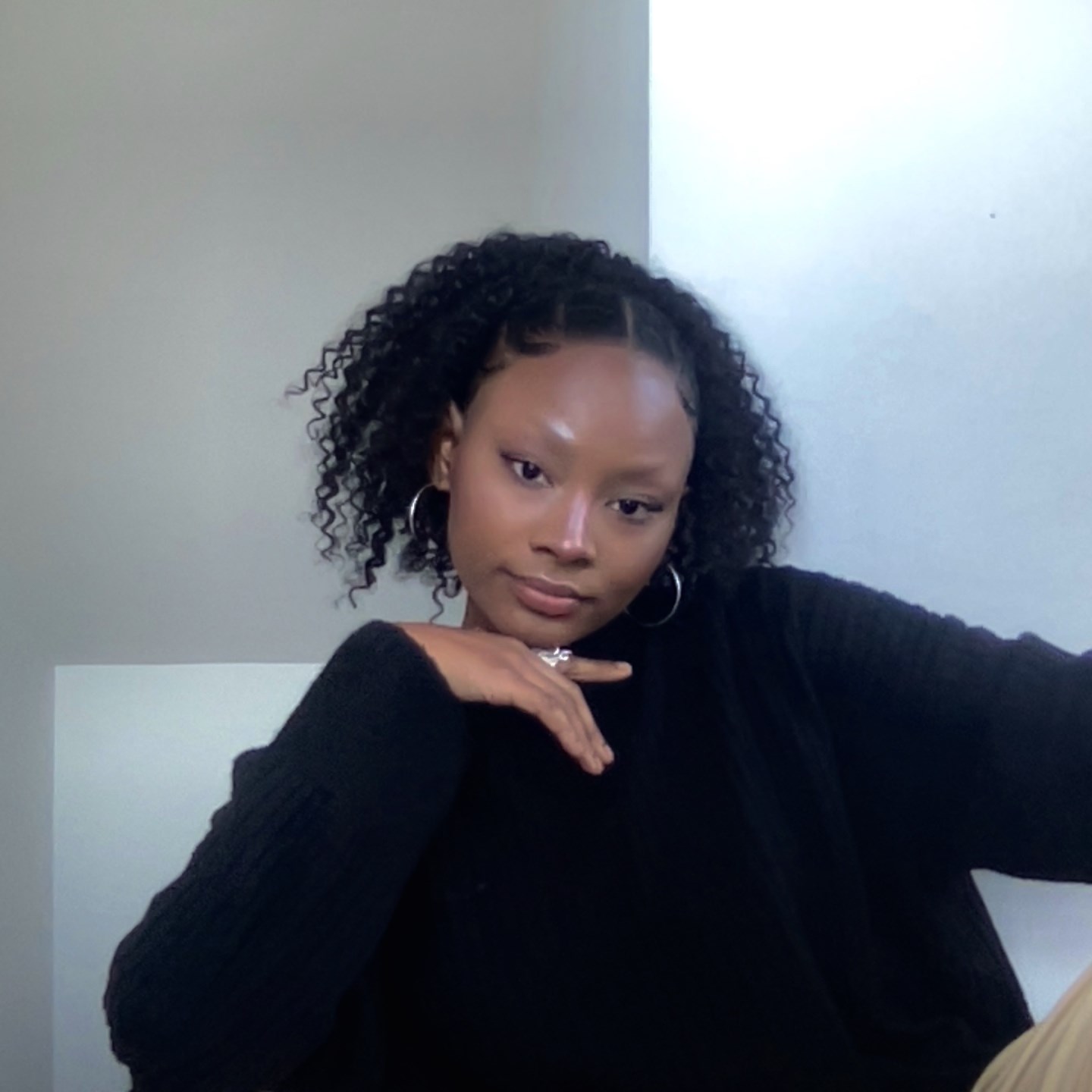 bella (DE) · Artist Profile
