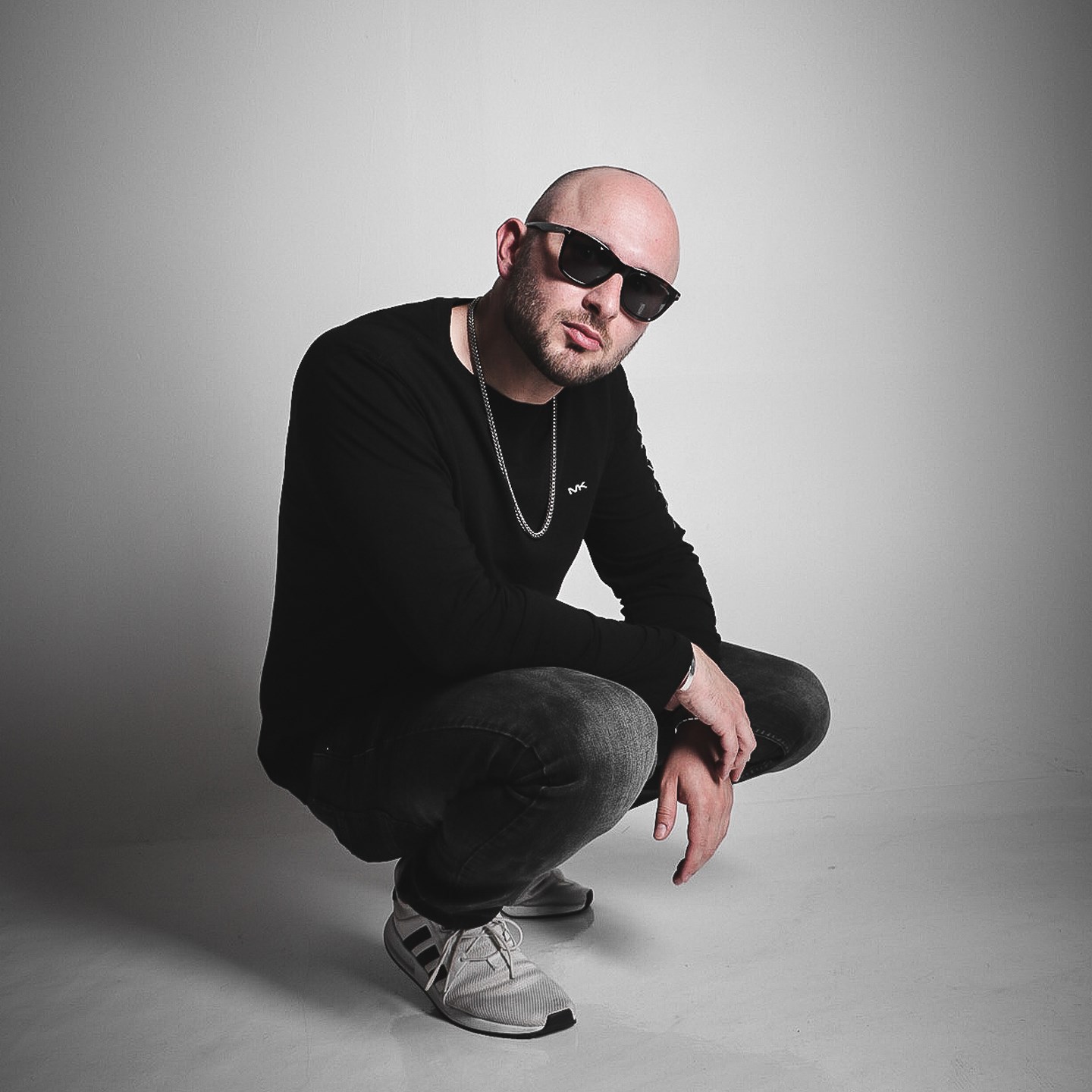Bondar (1) · Artist Profile