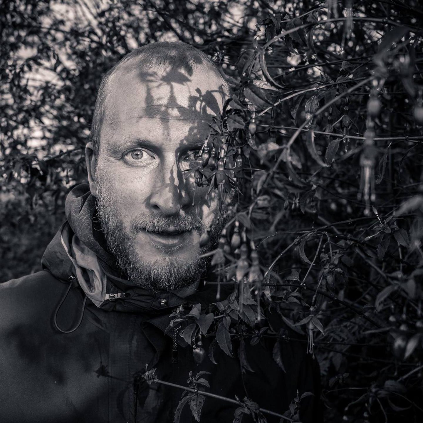 Dirty Hands Artist Profile