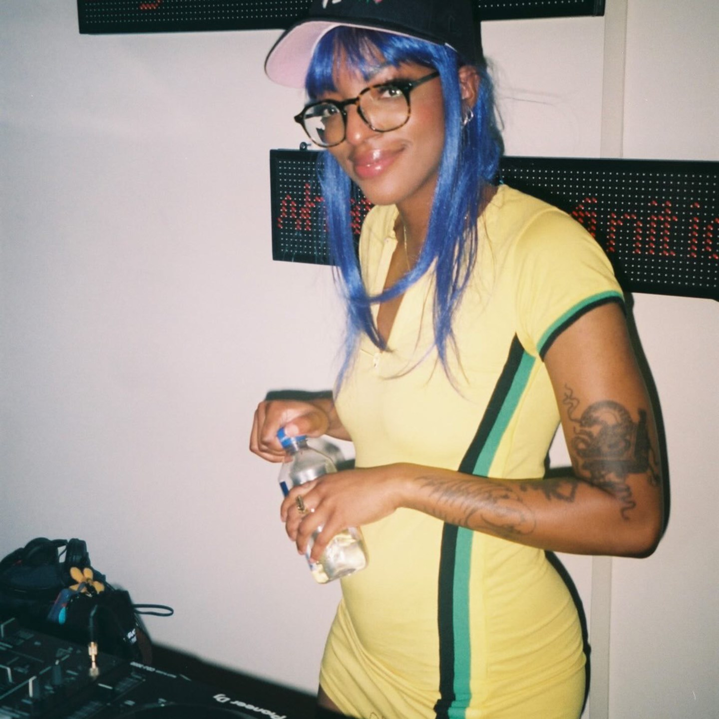 ⭐️eliseです elise-us.jpg?dateUpdated=