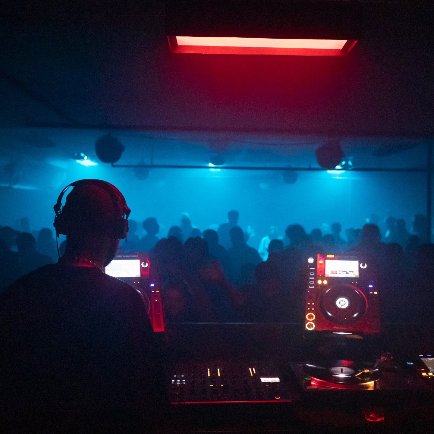 Elnur Artist Profile