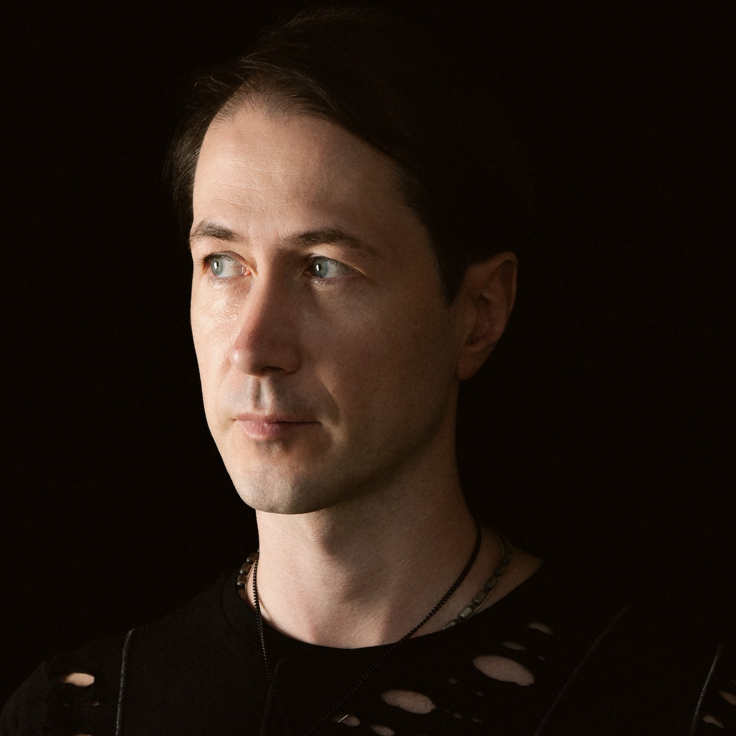 Ewan Riley Bio Ewan Rill · Artist Profile