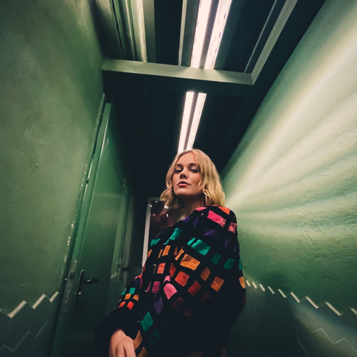 groove-armanda-biography