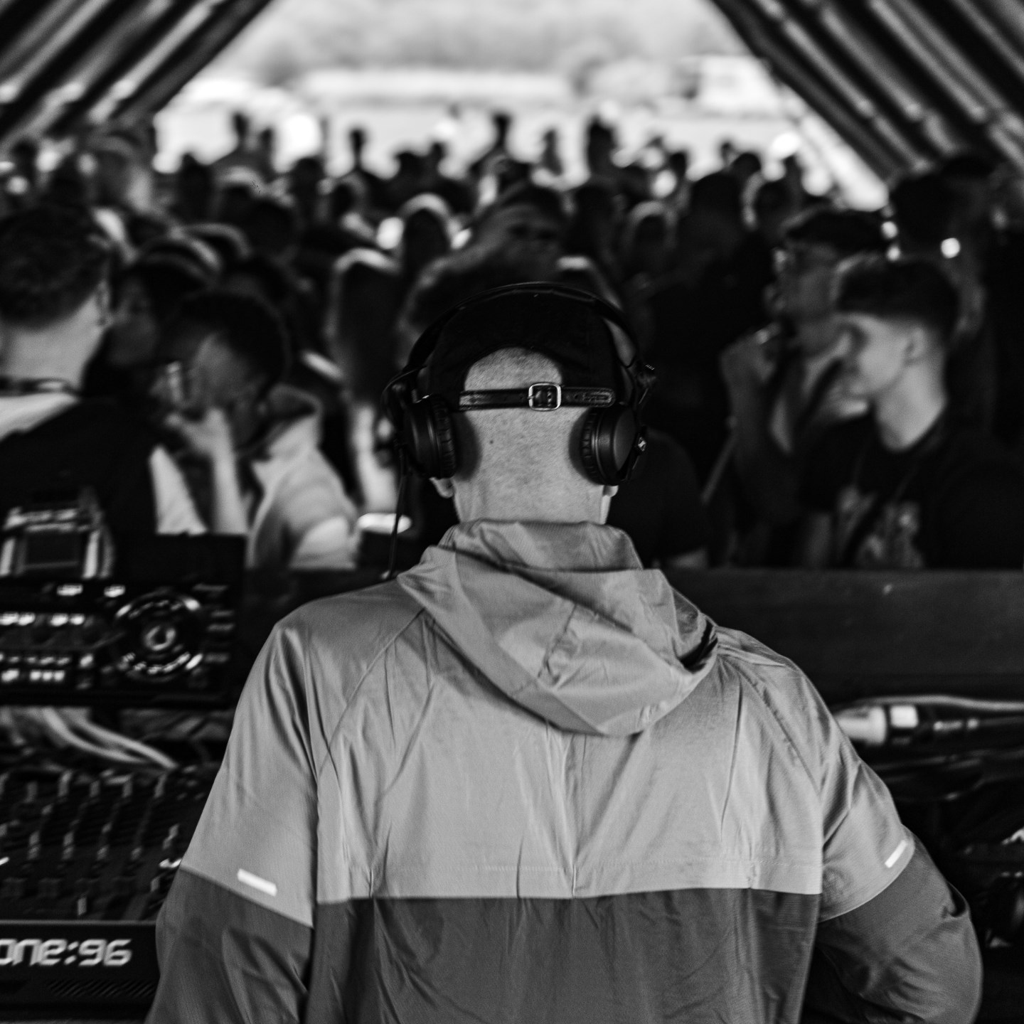 JED RIVETT · Artist Profile