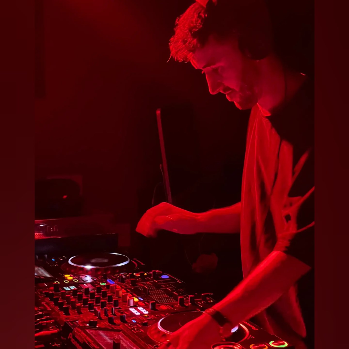 joshua-3-artist-profile