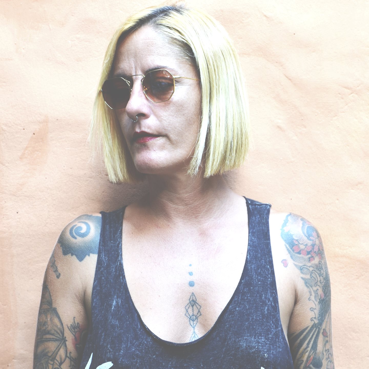 Luna Martinez · Artist Profile