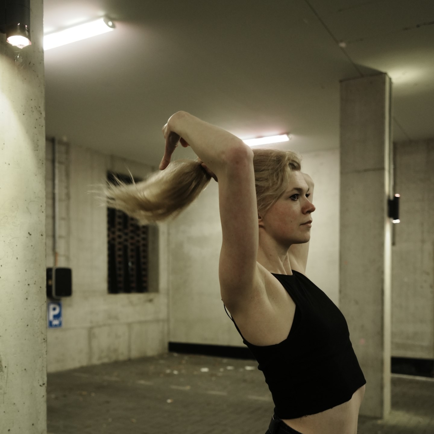 merve-2-artist-profile