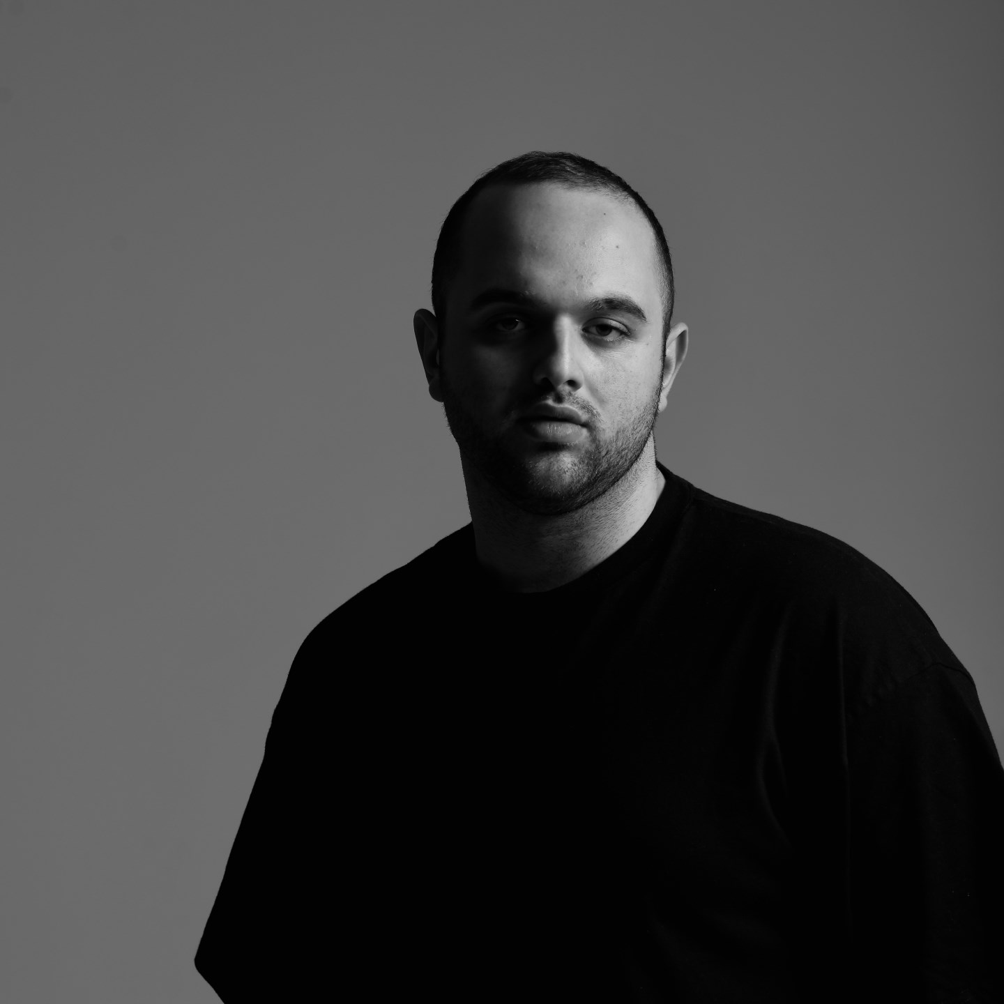 Moon's Voyager · Artist Profile