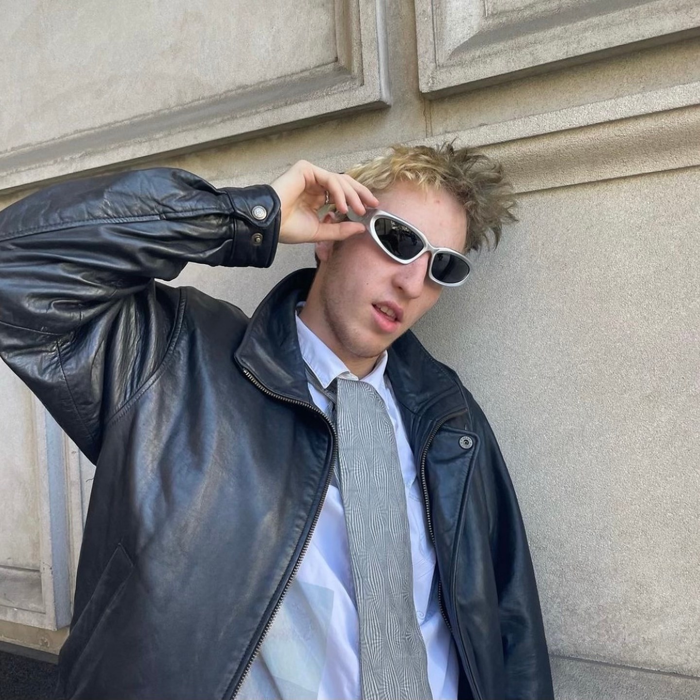 saul (4) · Artist Profile