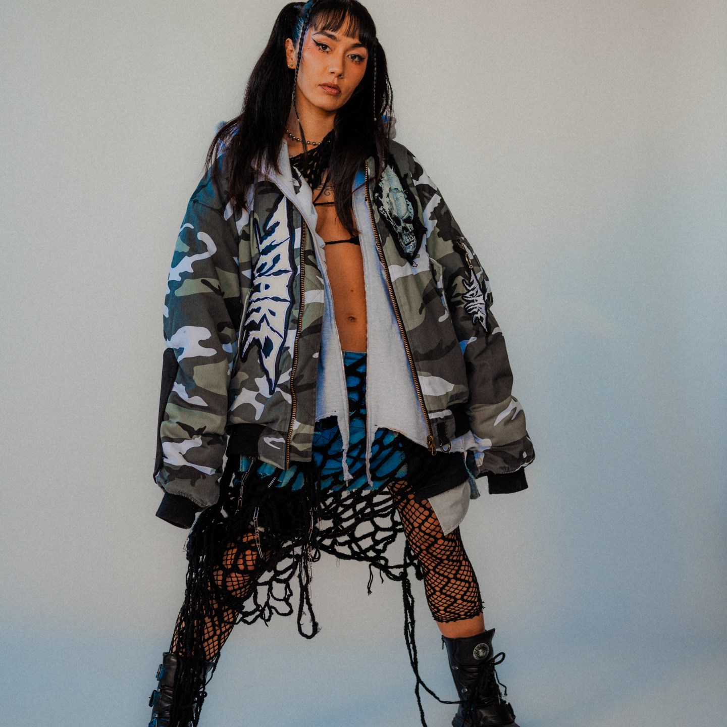 Yoshiko · Artist Profile