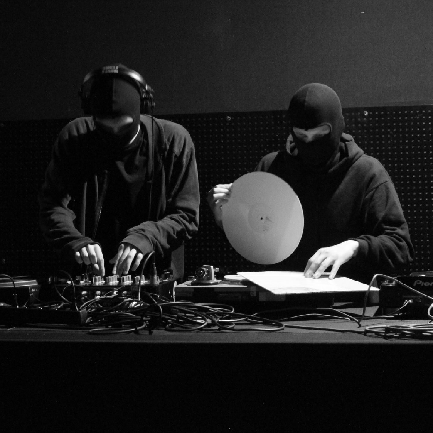 ZAGON · Artist Profile