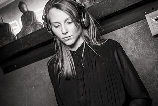 Tasya · Biography